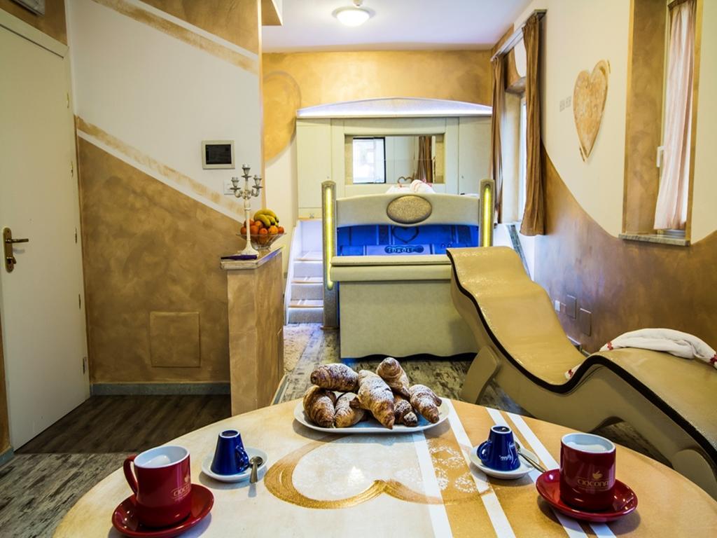Hotel Butterfly Торре-дель-Лаго-Пуччіні Екстер'єр фото