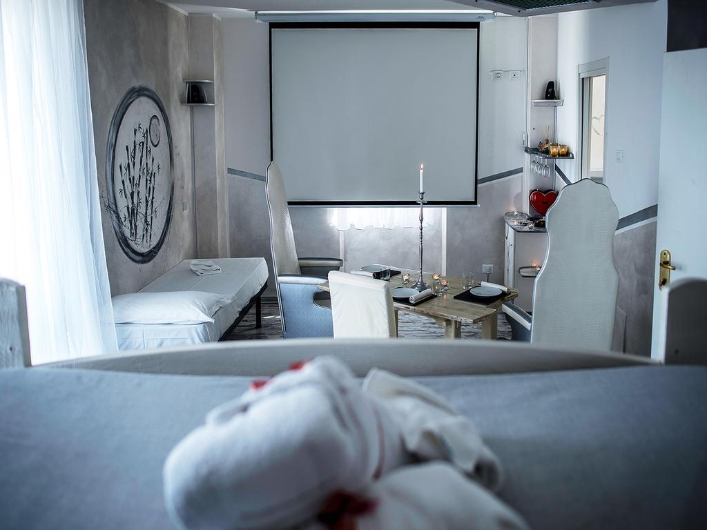 Hotel Butterfly Торре-дель-Лаго-Пуччіні Екстер'єр фото