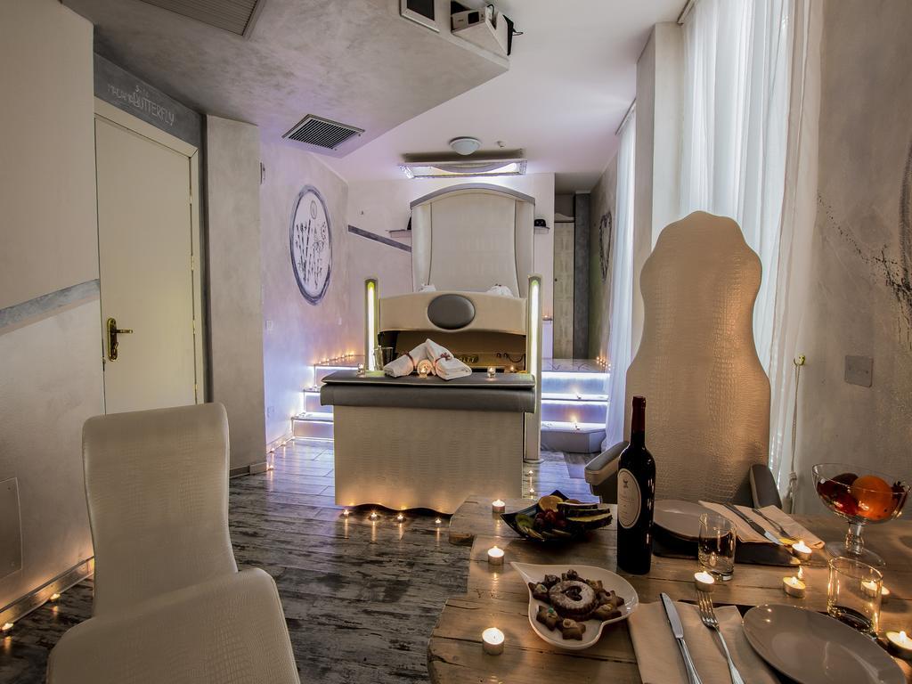 Hotel Butterfly Торре-дель-Лаго-Пуччіні Екстер'єр фото