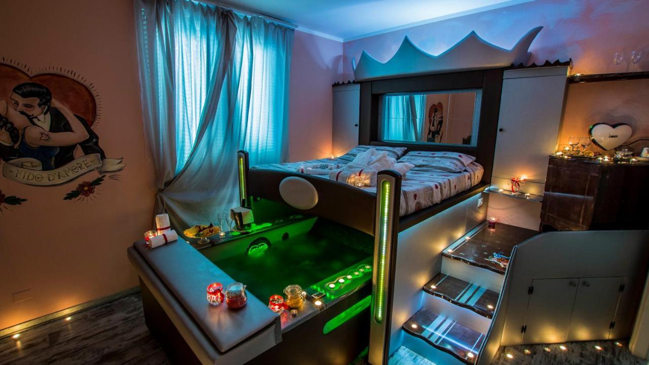 Hotel Butterfly Торре-дель-Лаго-Пуччіні Екстер'єр фото